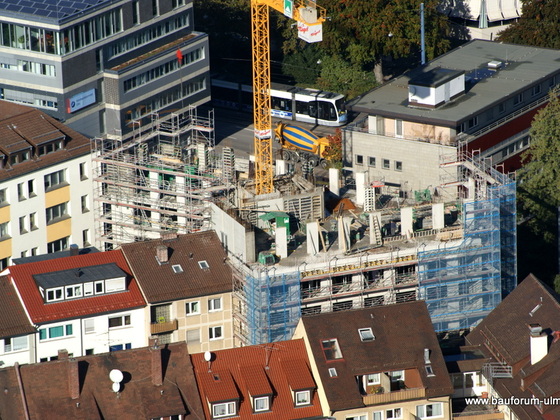 Ulm Ärztehaus mit Apotheke Oktober 2012 (2)