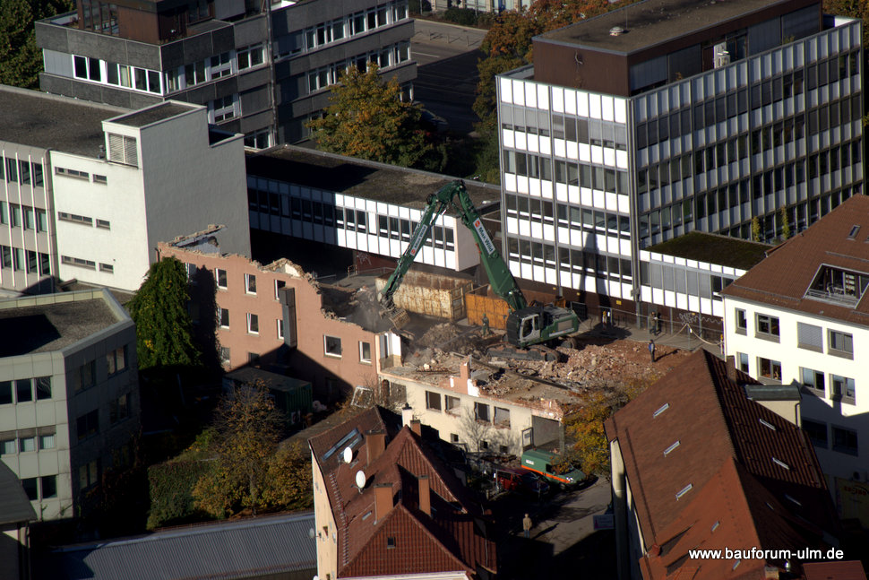 Ulm Sedelhöfe Abriss der Bestandsbebauung Oktober 2012 (3)