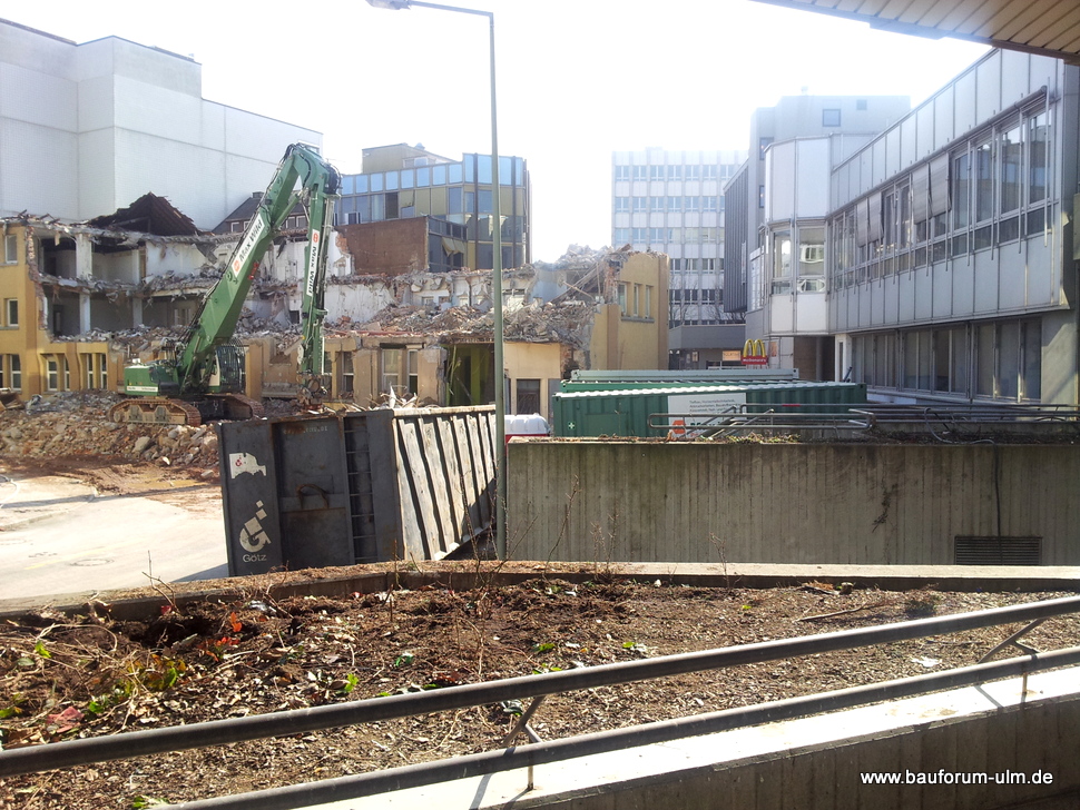 Ulm Wohn- und Einkaufsquartier Sedelhöfe  Abriss der Bestandsbebauung Februar 2013 (2)