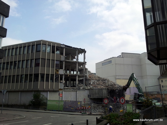 Ulm Wohn- und Einkaufsquartier Sedelhöfe  Abriss der Bestandsbebauung Mai 2013 (1)