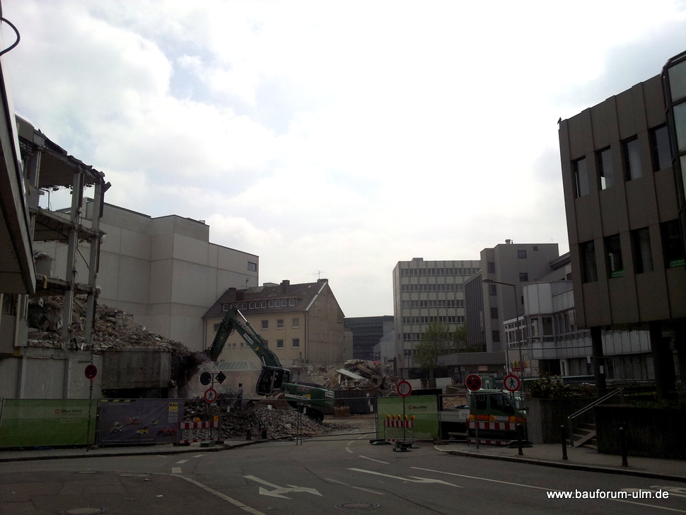 Ulm Wohn- und Einkaufsquartier Sedelhöfe  Abriss der Bestandsbebauung Mai 2013 (2)