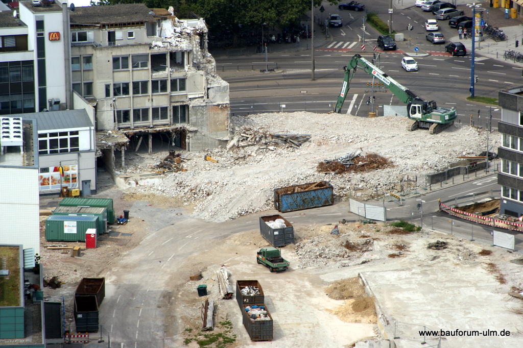 Ulm Wohn- und Einkaufsquartier Sedelhöfe  Abriss der Bestandsbebauung August 2013 (2)