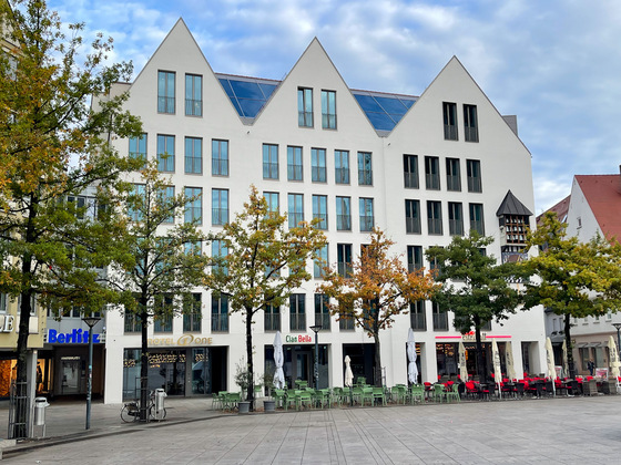 Ulm,Neubau,Hotel am Münsterplatz, Oktober 2022